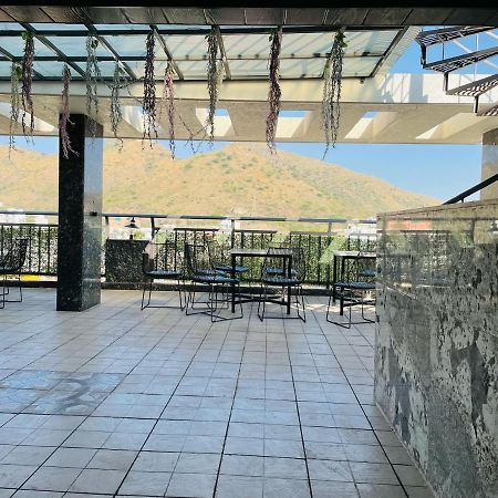 Clover Inn Udaipur Exterior photo